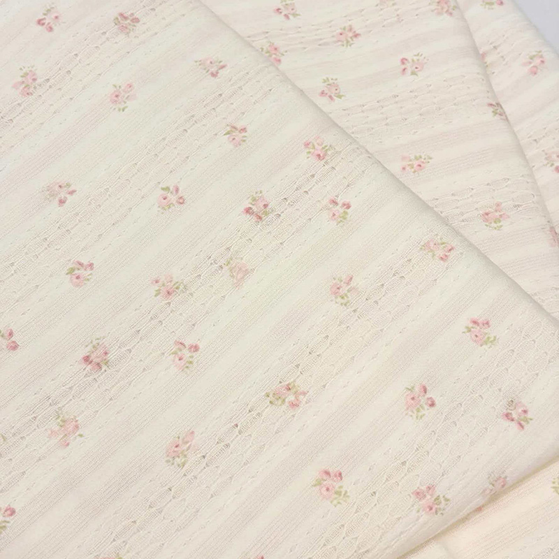 100% Kapas Jacquard, Cutwork, dan Fabrik Berkerut